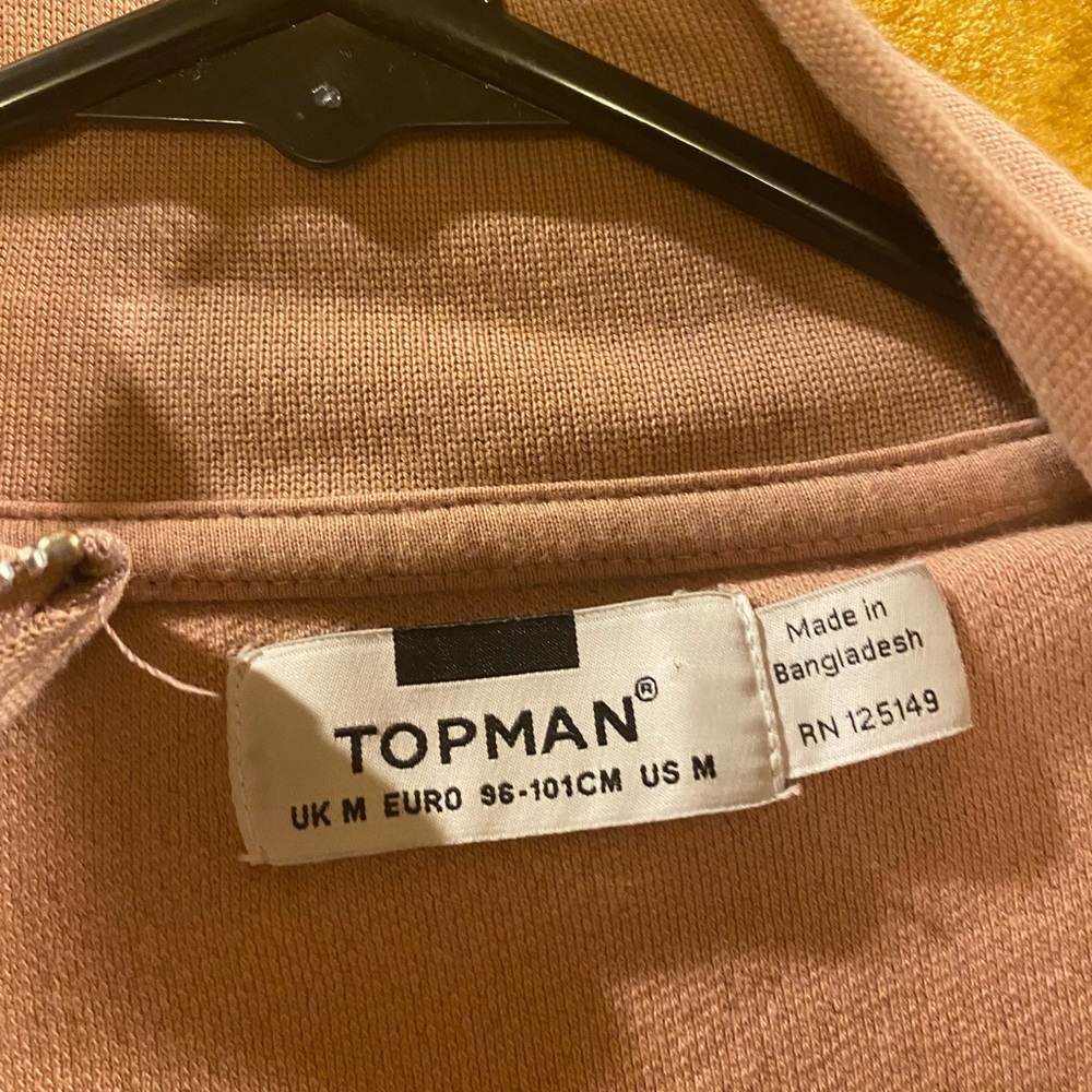 Pink pullover - Picture 2 of 4